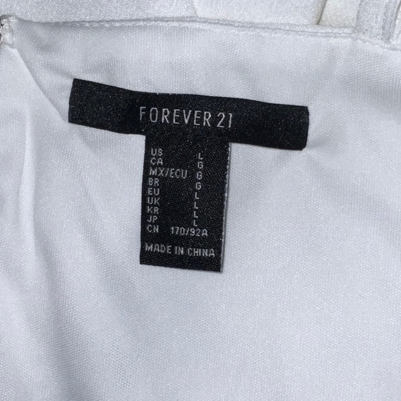 Forever 21 White Tank Top size L - Picture 3 of 3